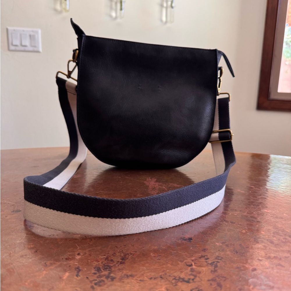 Madewell Black Transport Saddle Leather Bag